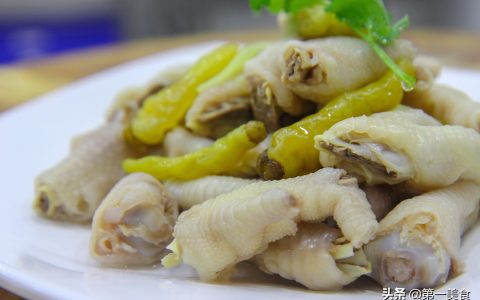 怎样做泡椒鸡爪好吃（泡椒鸡爪制作方法）