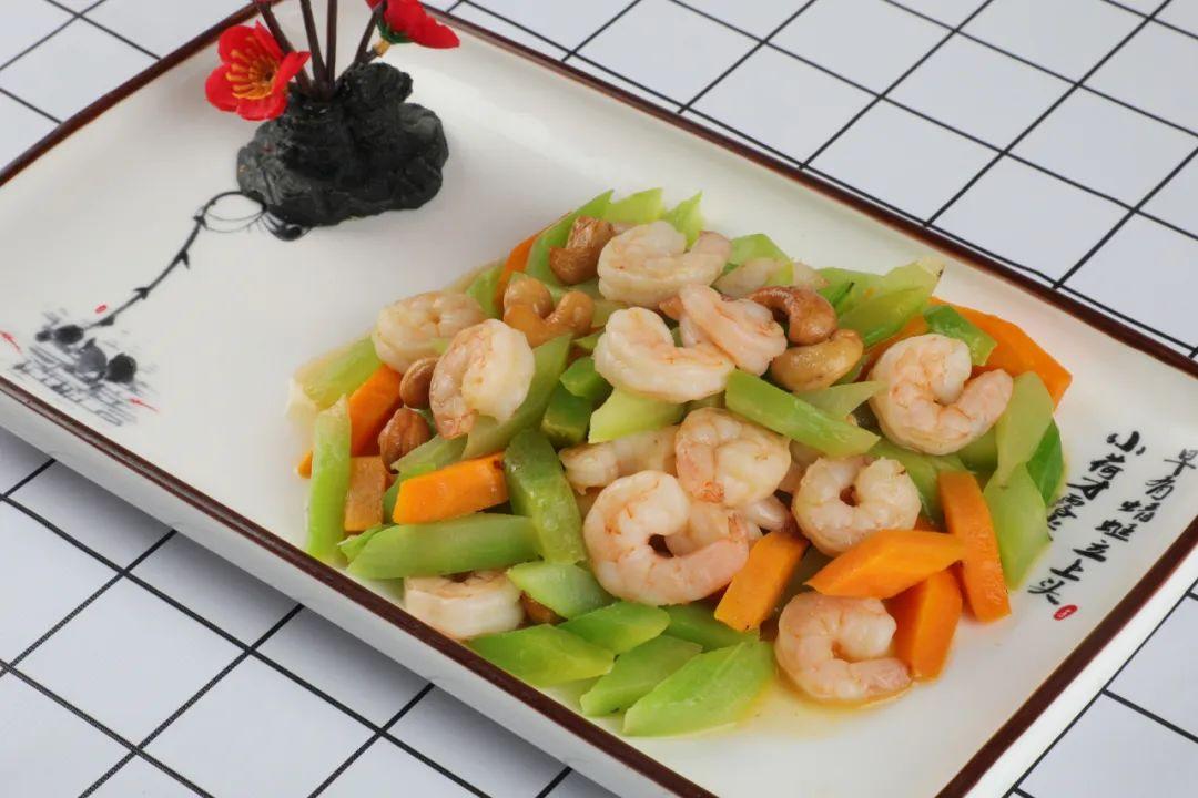 腰果虾仁怎么炒好吃 （腰果虾仁的制作方法）-11