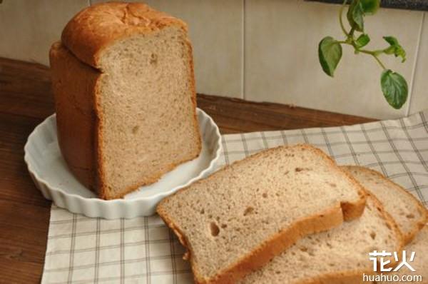 用面包机做面包的配方和做法（美的面包机做面包的教程）-4