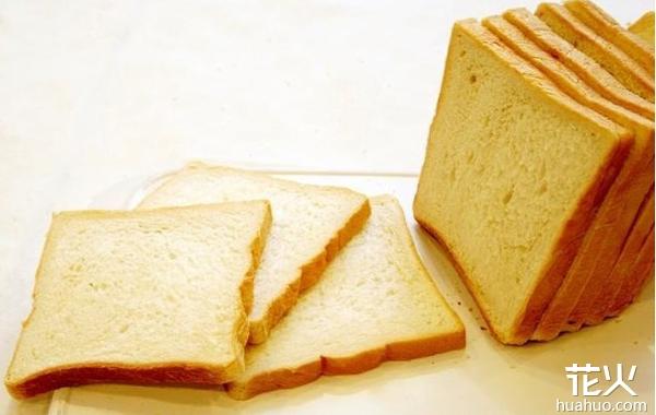 用面包机做面包的配方和做法（美的面包机做面包的教程）-6