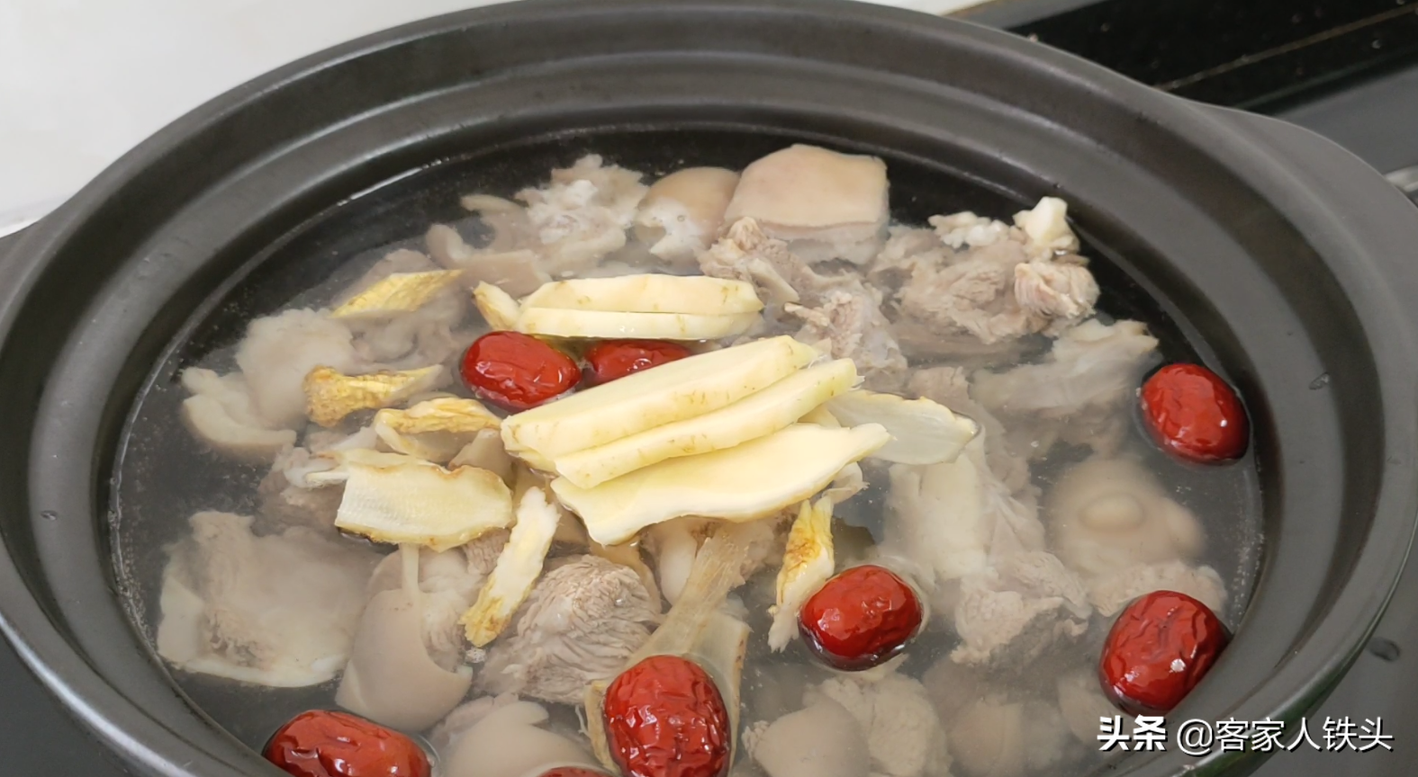 羊肉汤锅的做法及配料（羊肉怎么煲汤有营养）-6