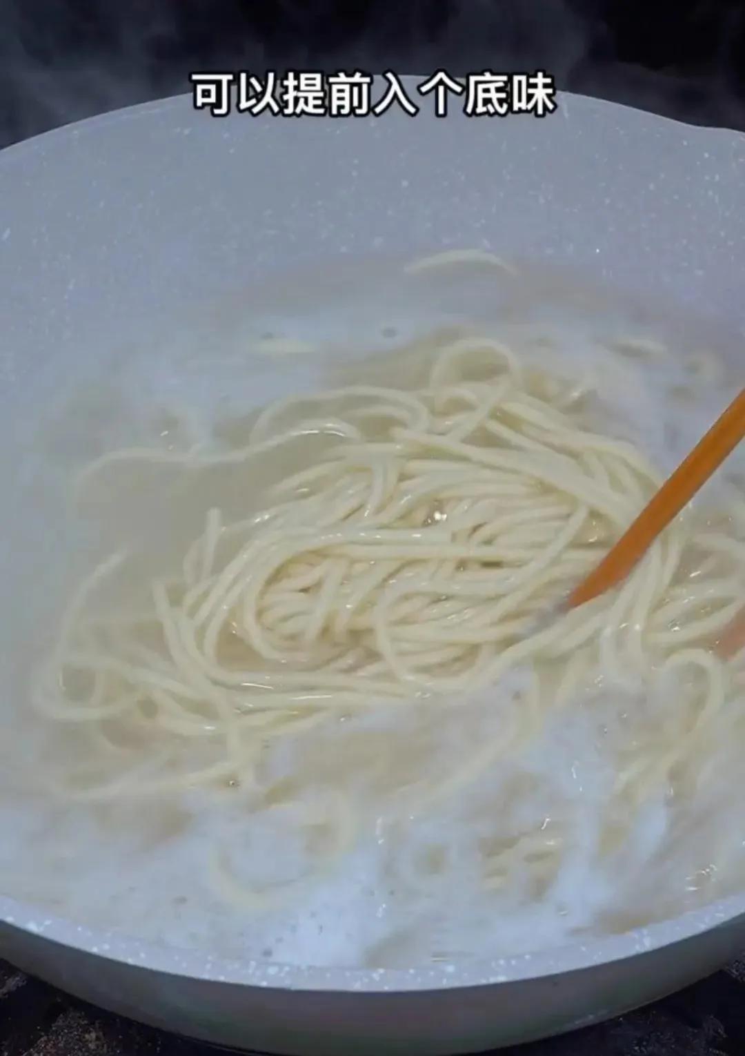 炒面的做法简单又好吃（炒面怎么做的）-4