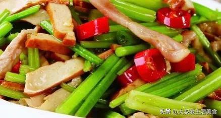 正宗芹菜炒香干的做法 干子芹菜炒肉丝怎么做？-2