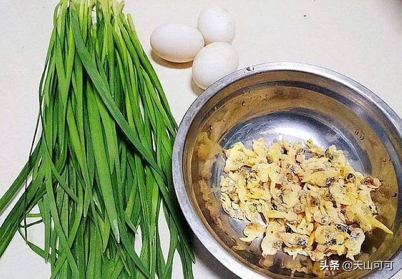 新鲜土鸭怎么做好吃（鸭蛋炒什么好吃又简单）-3
