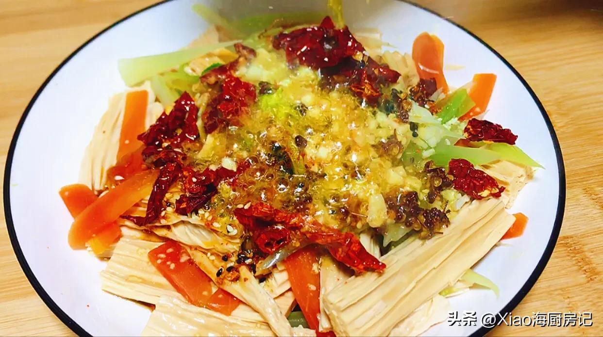 凉拌芹菜腐竹的做法家常简单「达人分享」-9