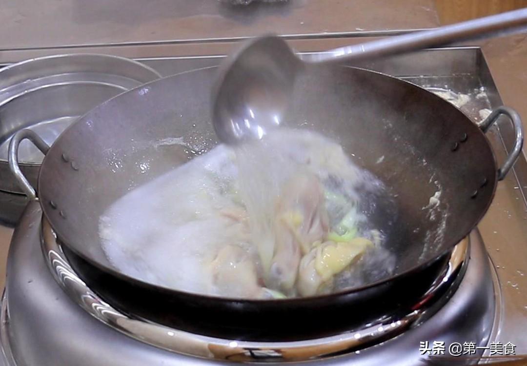 炸鸡腿怎么炸才又脆又嫩面包糠_炸鸡腿怎样裹面包糠-4