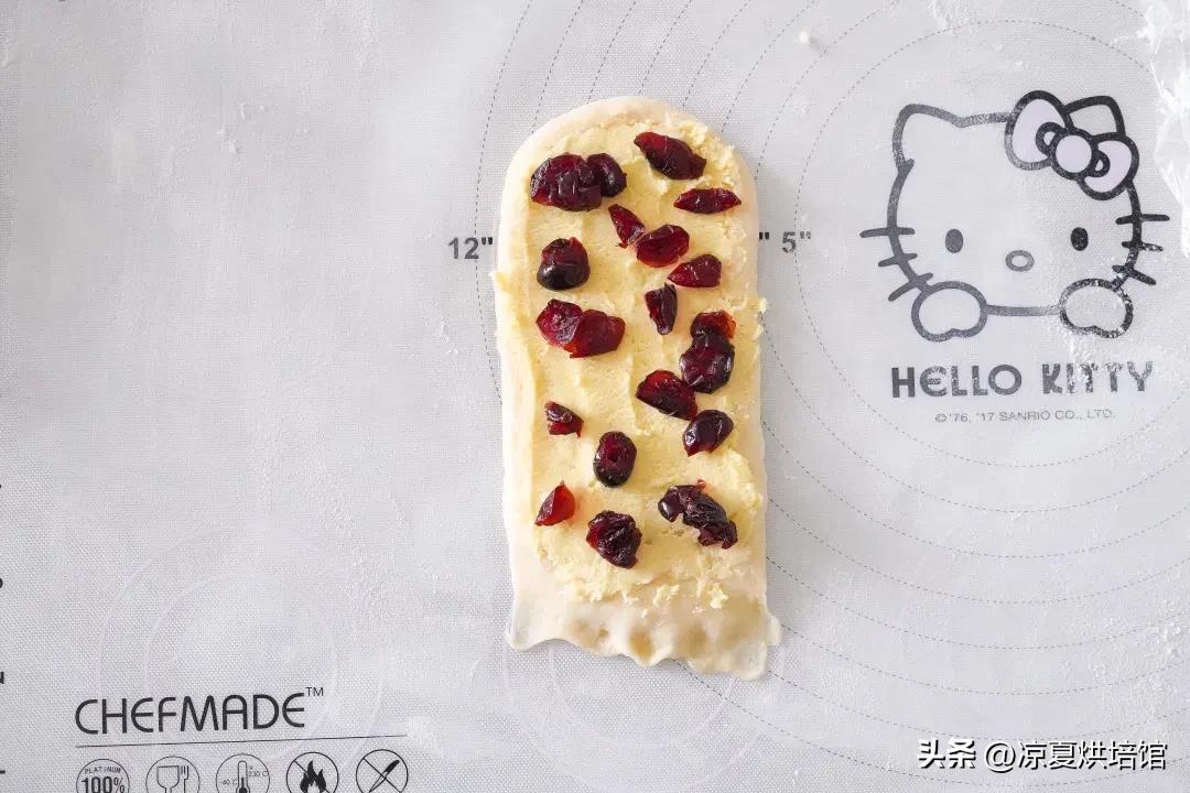 初学者蔓越莓面包做法_蔓越莓面包的做法烤箱-8