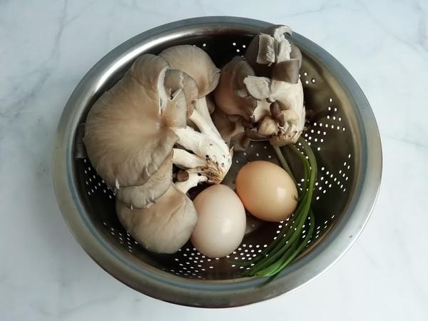 平菇和什么炒是绝配（平菇炒蛋）-2