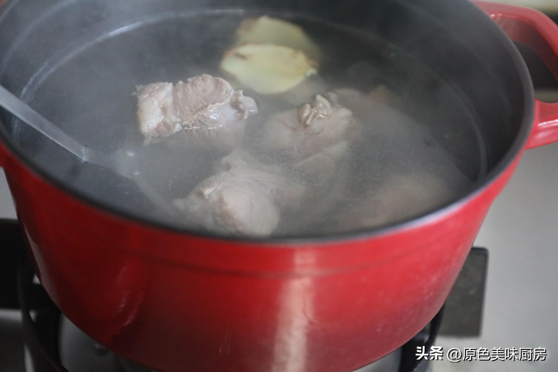 排骨炖土豆怎么做好吃（排骨汤炖土豆的做法）-6
