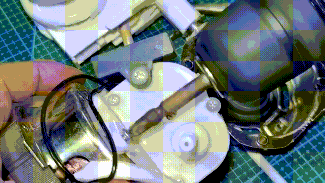 电风扇转的慢没劲是什么原因_电风扇转的特别慢怎么回事-6