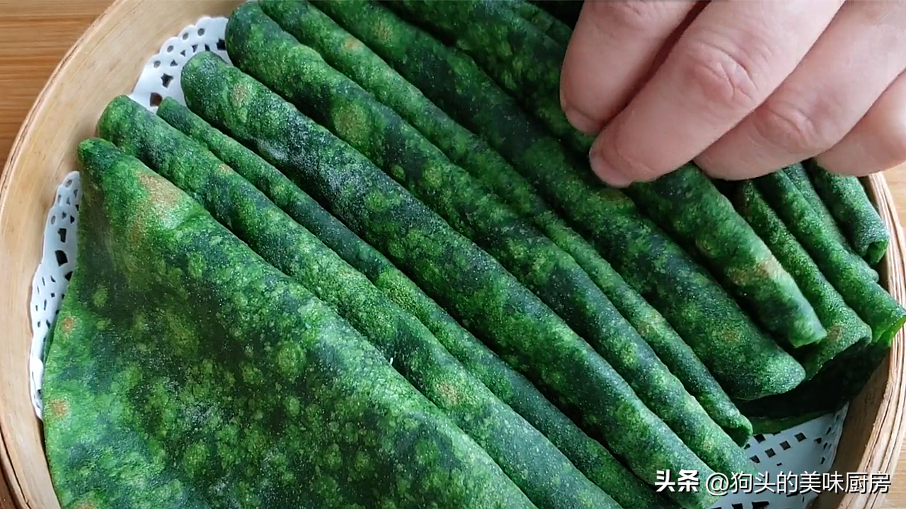 卷饼可以卷什么菜好吃（菠菜卷怎么做好吃窍门）-1