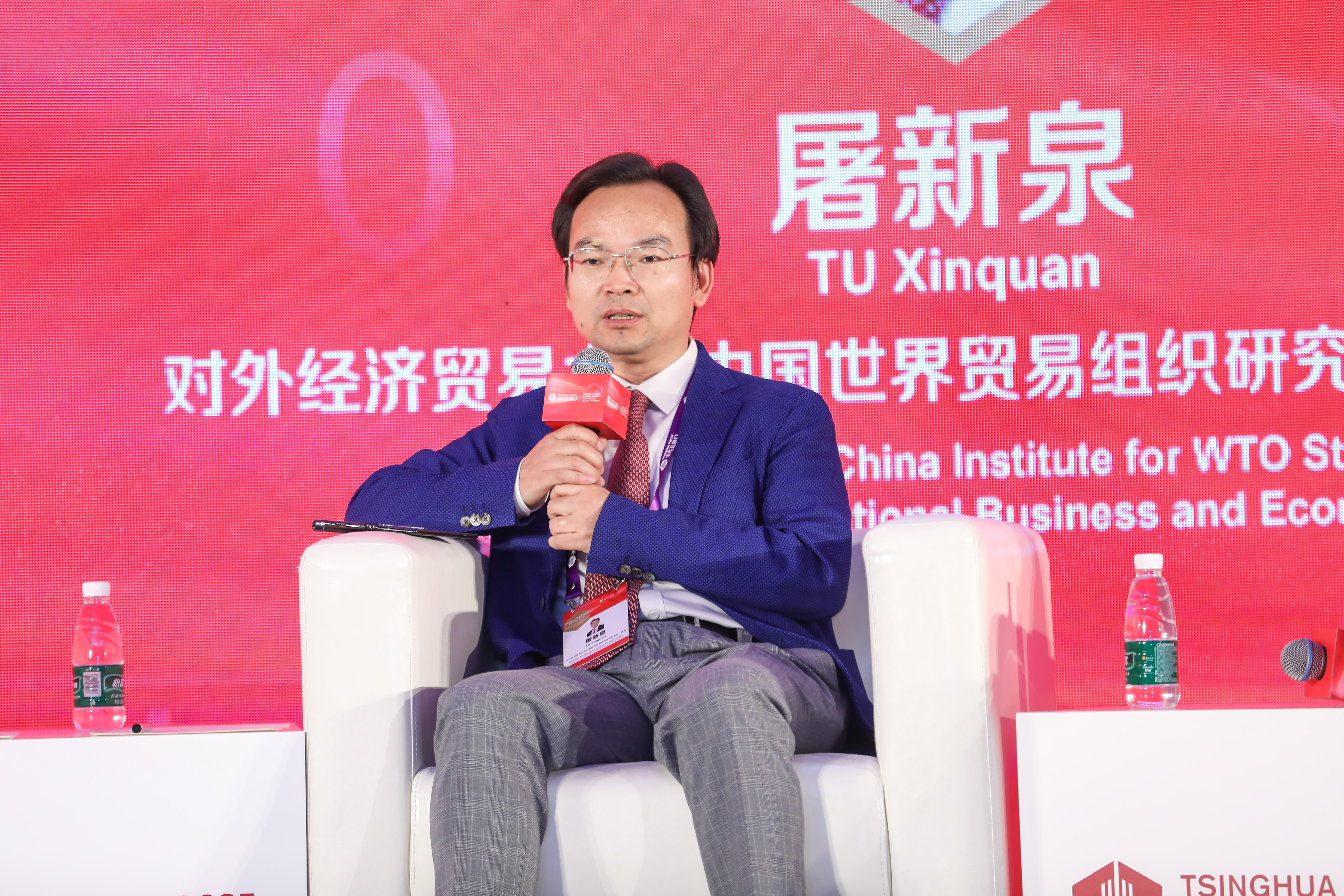 屠新泉:中国的产业转移是比较慢的,大概40年左右才开始出现比较成规模的转移