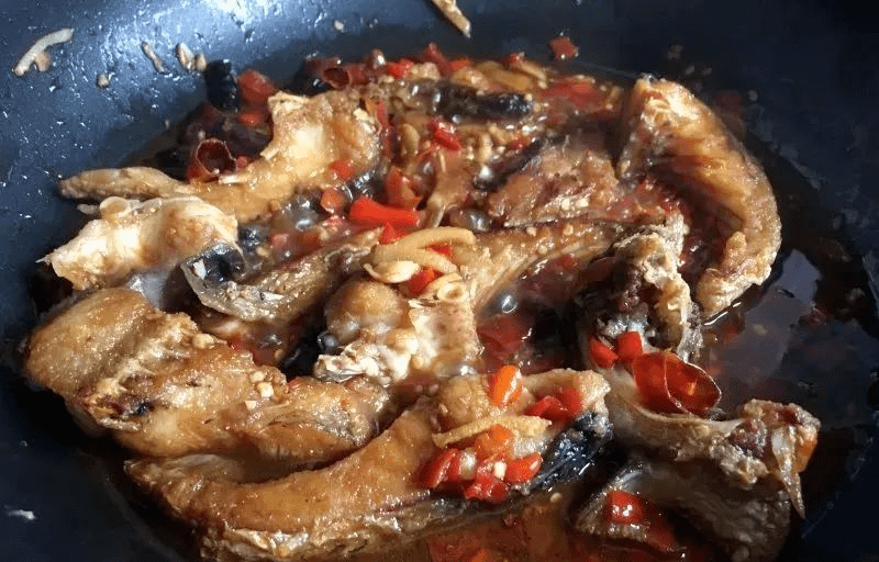 啤酒焖鱼块怎么做鱼肉鲜嫩不腥?详细做法