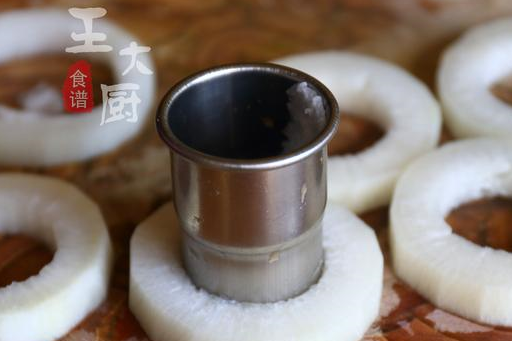 白萝卜煎鸡蛋:在简单的食材中寻找到更美味的口感