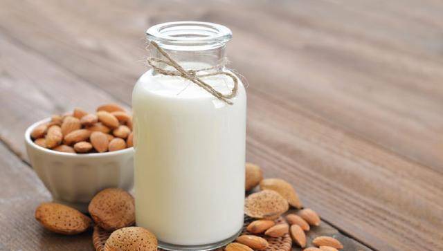 牛奶对减肥的益处,减肥期间牛奶的饮用方法