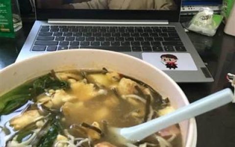 “糊弄做饭学”火出圈 ，快速方便比外卖健康且便宜