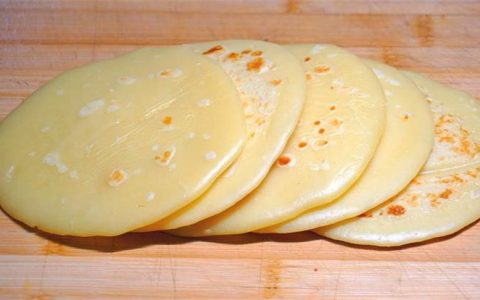 酸奶早餐饼夏天做法:不放水不放油，方便又好吃