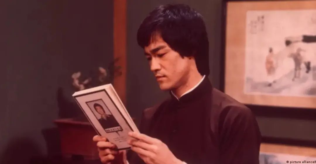纵使他已离世50年,“李小龙”这个名字依旧影响着世界