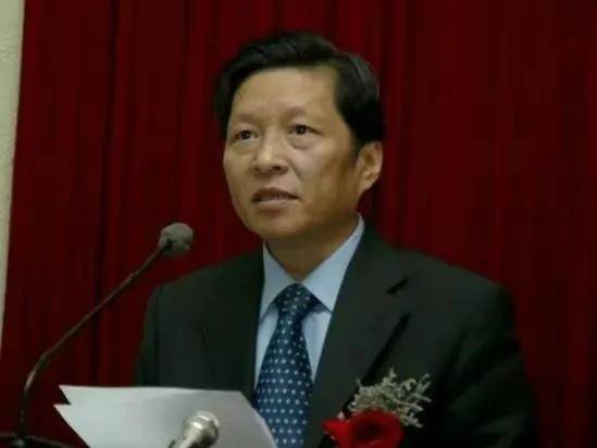 可爱的老头，教育的巨擘|拒做副省长，他的初心是教育