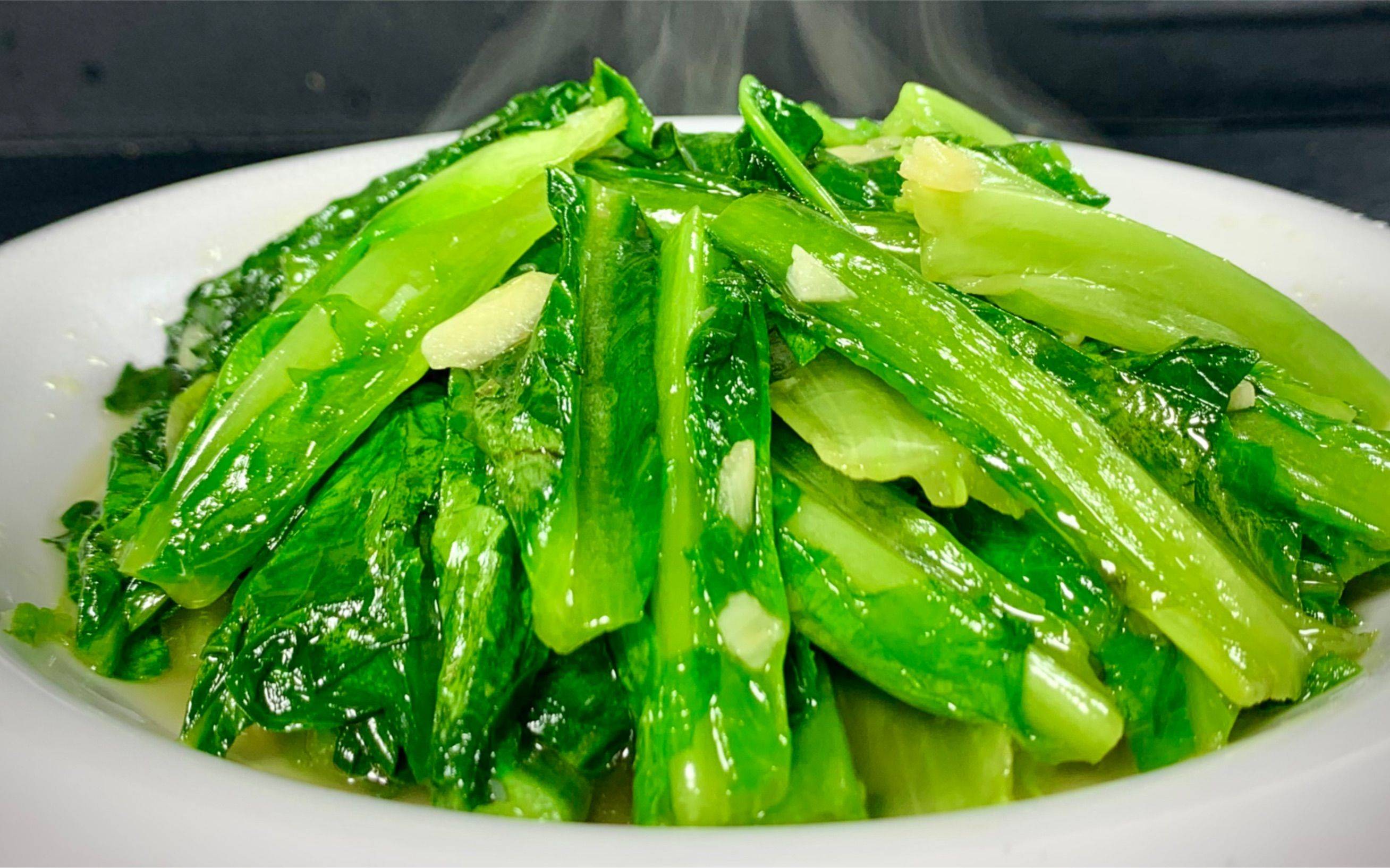 秋天补钙多吃绿叶蔬菜,孩子补钙猛长个