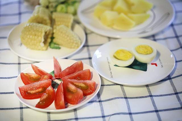 早餐应该怎么吃？膳食指南：教你做最完美的早餐