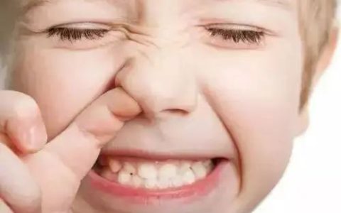 孩子不就挖个鼻孔吗?怎么会这么可怕？